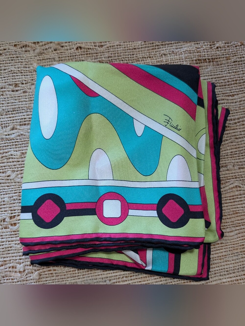 Emilio Pucci Scarf - Picture 2 of 3